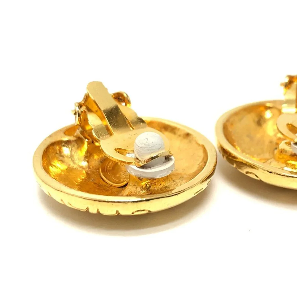CHANEL Vintage Gold Earrings - Picture 7 of 12